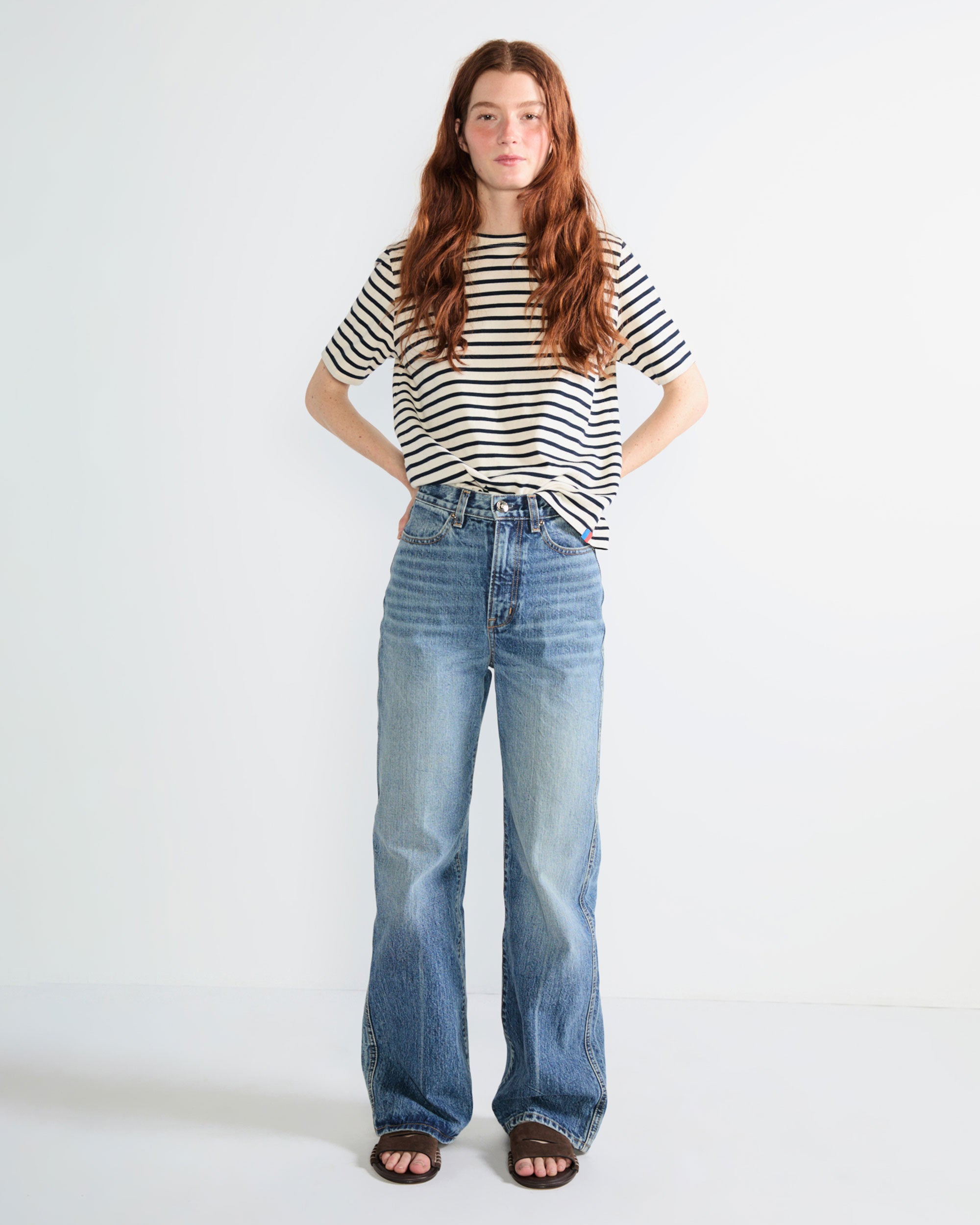 The Modern - Cream/Navy