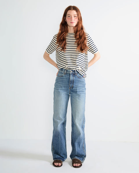 The Modern - Cream/Navy