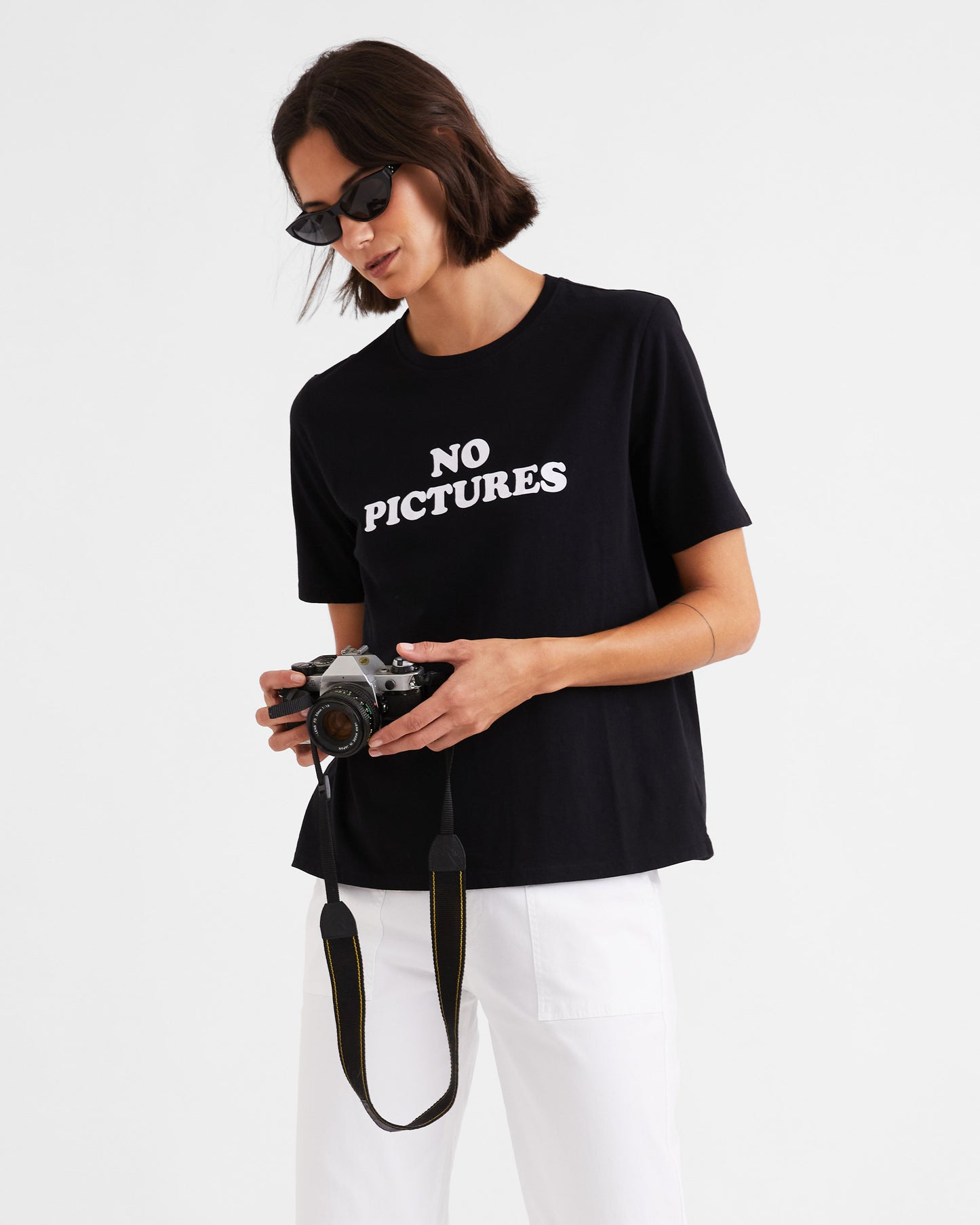 The Modern No Pictures - Black